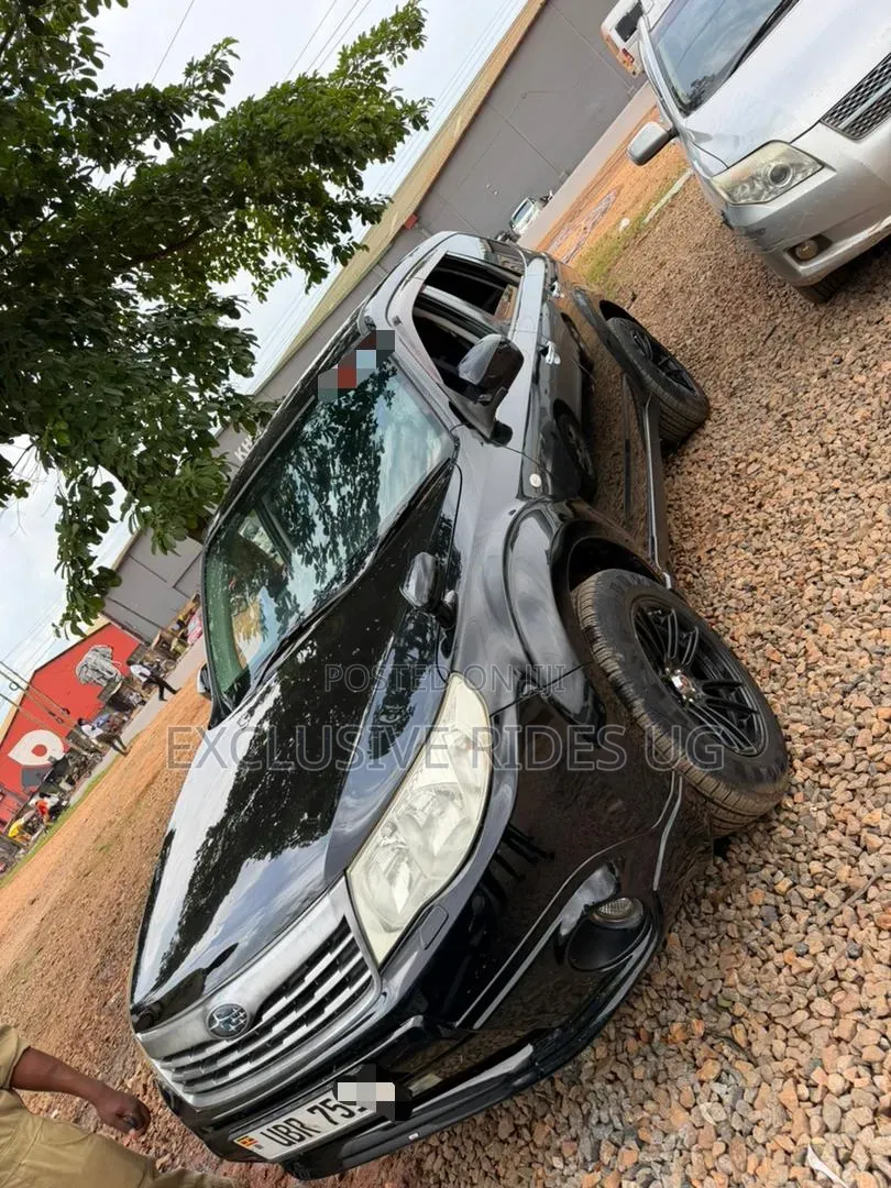 Subaru Forester 2012 Black