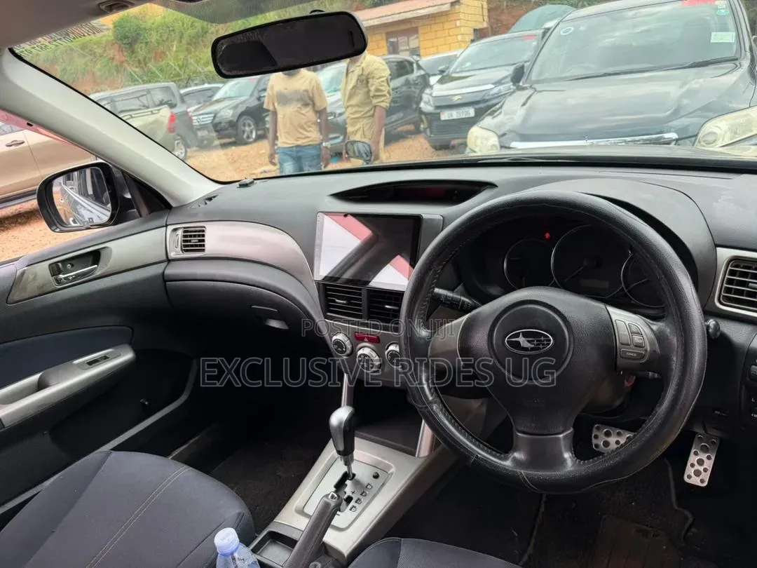 Subaru Forester 2012 Black