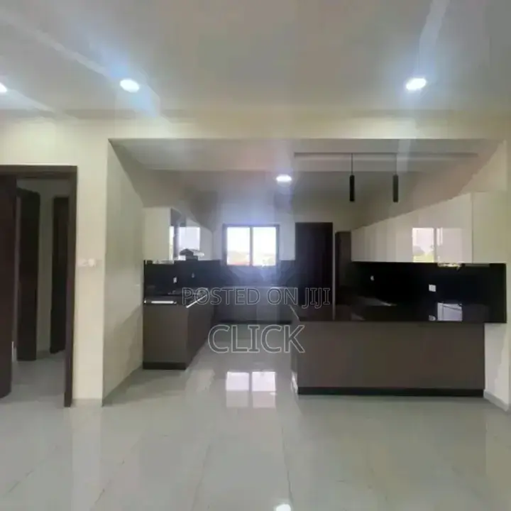 3bdrm Apartment in Bunga, Makindye for rent