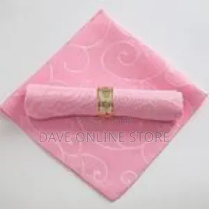 10-Piece Set of Premium Fabric Napkins With Decorative Rings