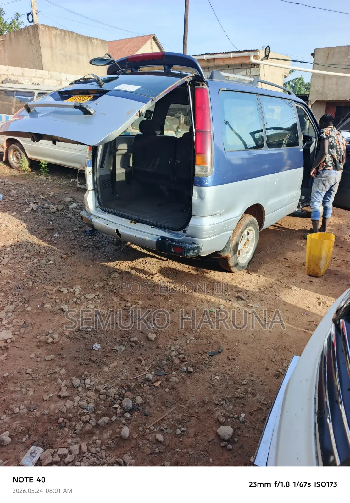 Toyota Noah 2.0 FWD (8 Seater) 2001 Blue