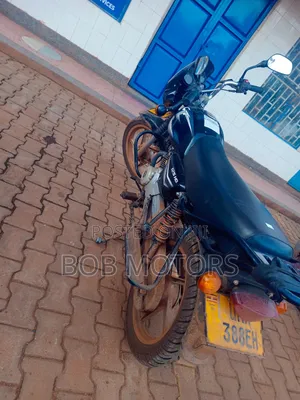 Bajaj CT 125X 2025 Black