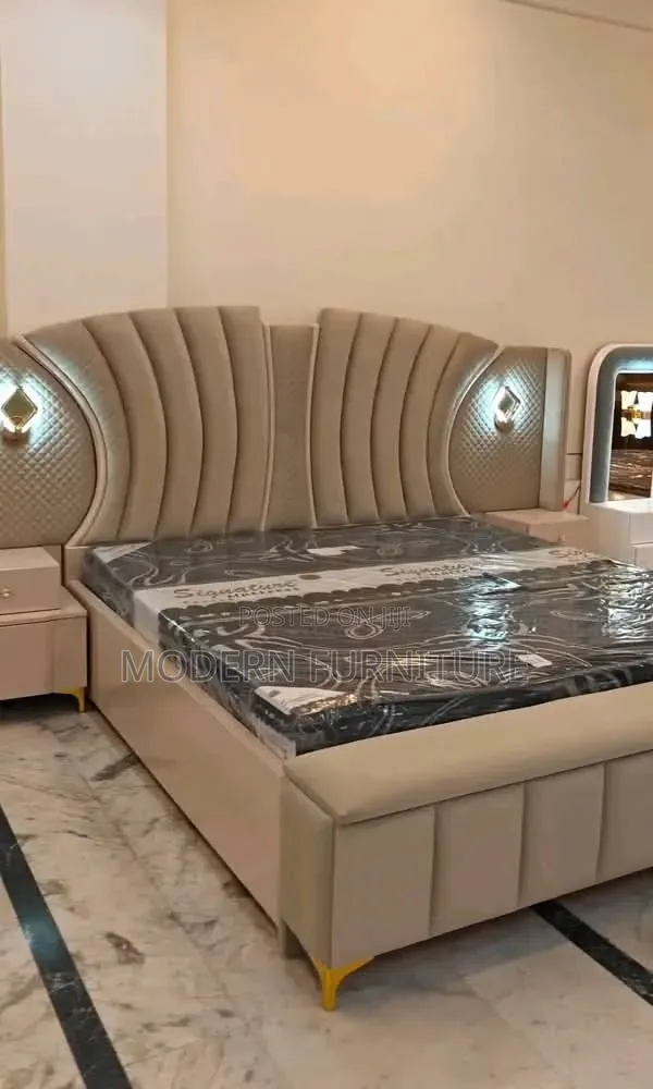 Luxury Bed of 5*6feet