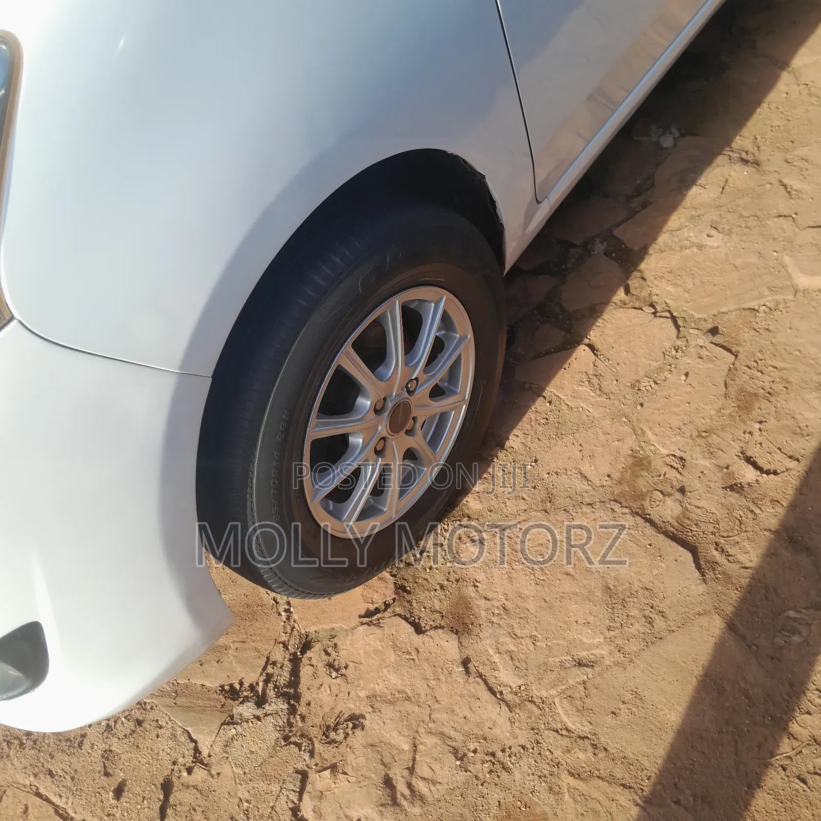 Toyota Passo Sette 2012 White