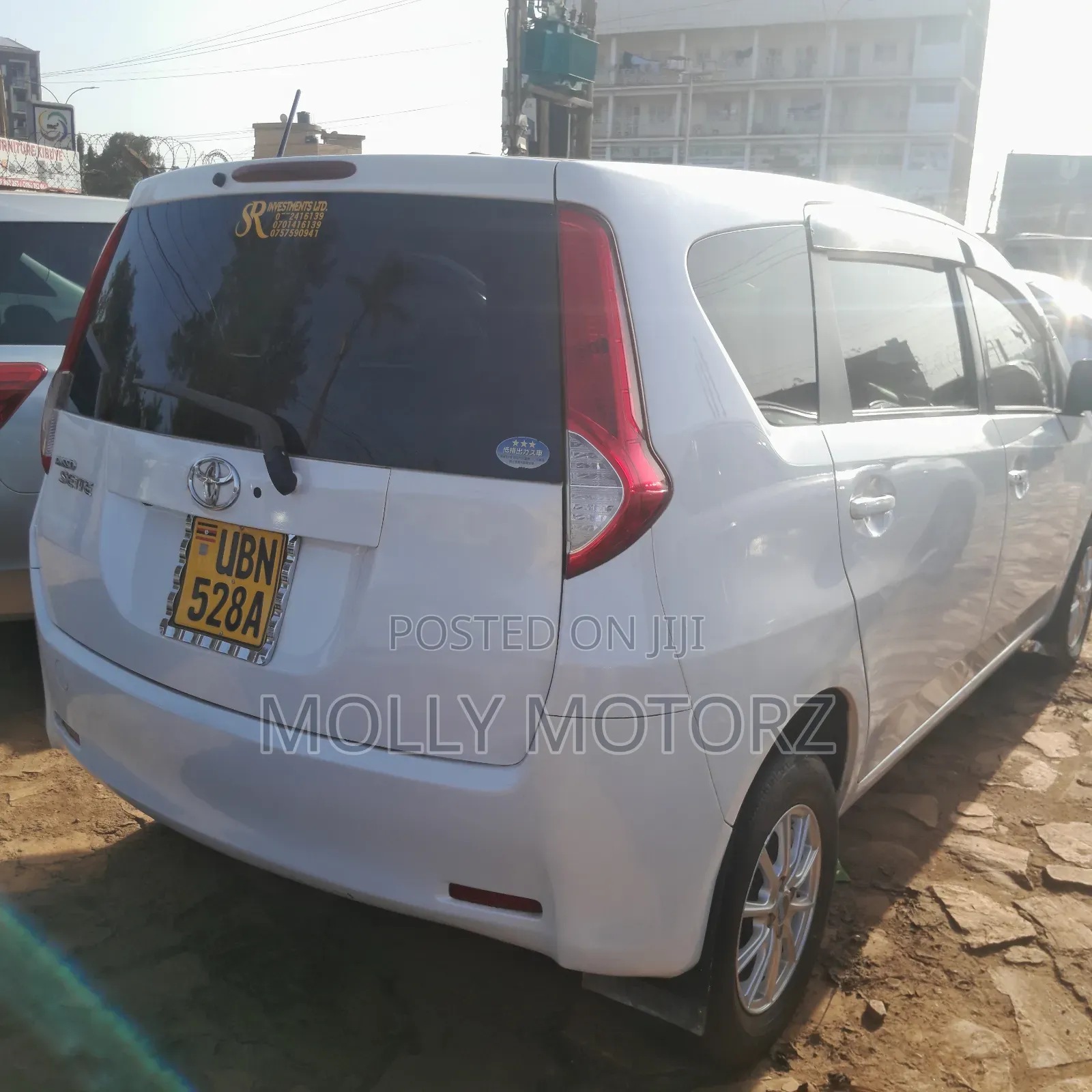 Toyota Passo Sette 2012 White