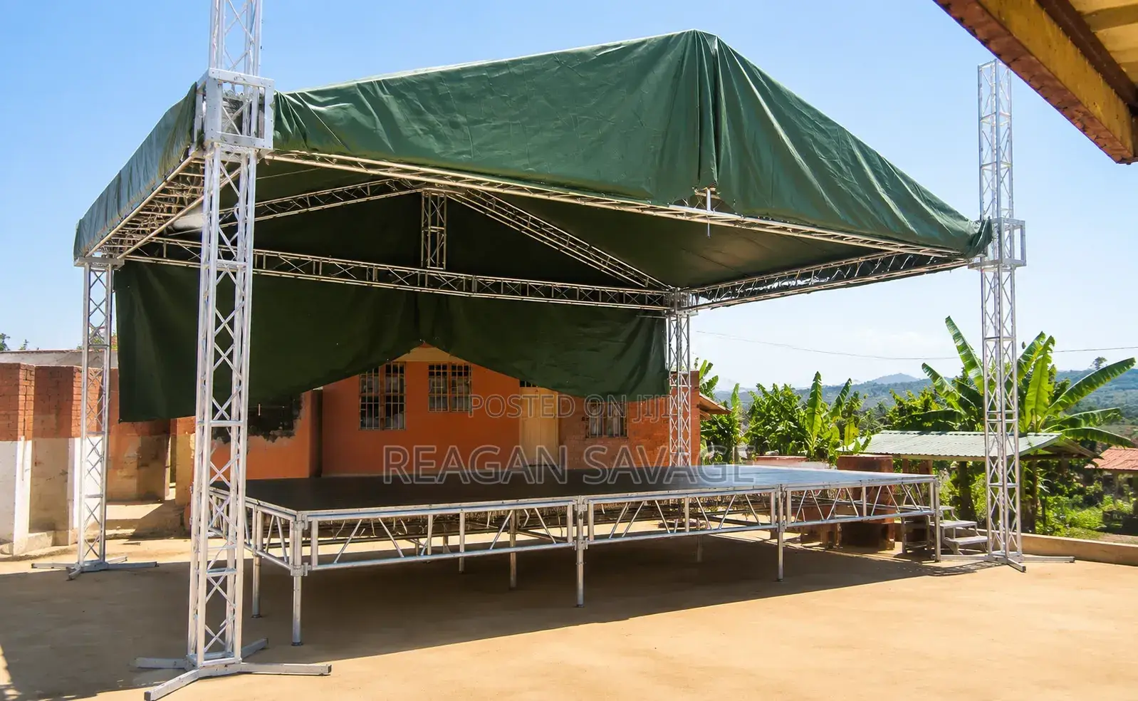 Stage Stand