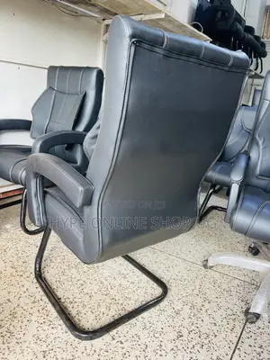 Brandnew Freestanding Leather Comfortable Office Chair