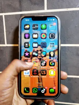 Apple iPhone 13 128 GB White