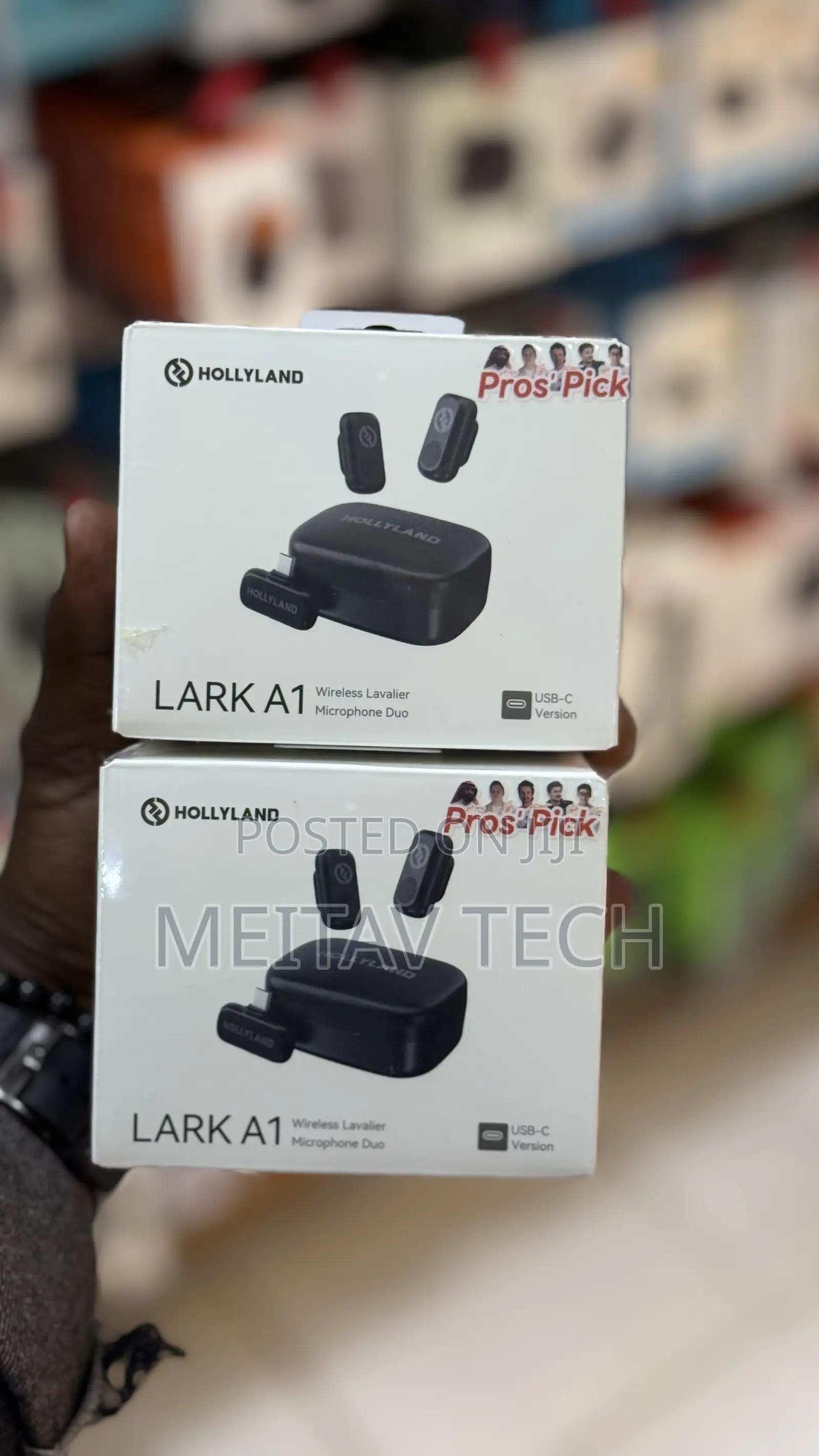 Hollyland Lark A1 Duo 2 Person Wireless Microphone