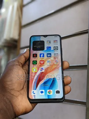 Oppo A18 64 GB Black
