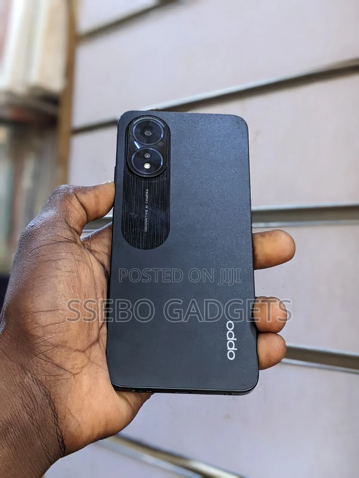 Oppo A18 64 GB Gray
