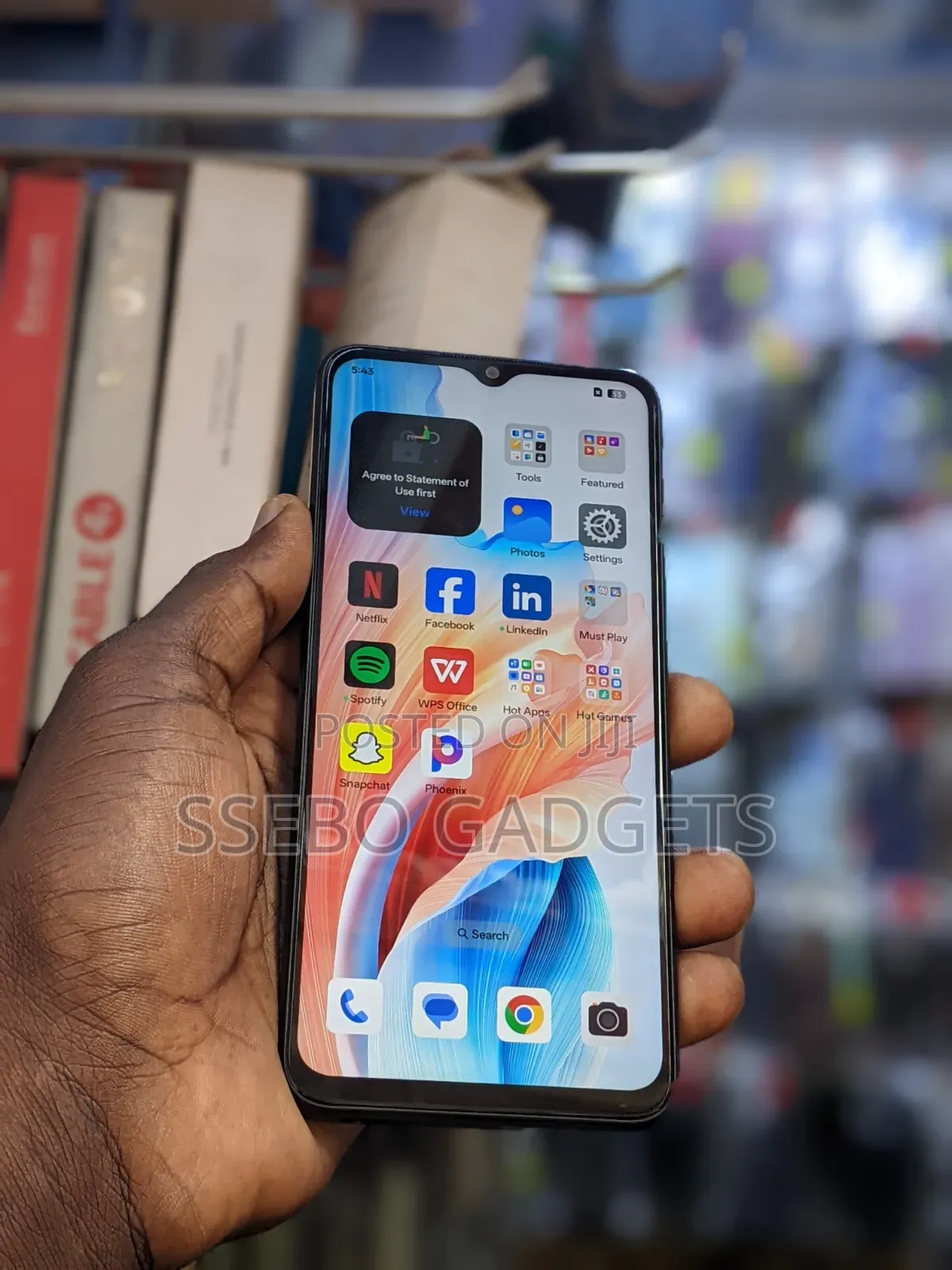 Oppo A18 64 GB Gray