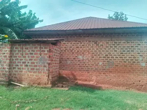 2bdrm House in Gayaza Manyangwa, Central Division for sale