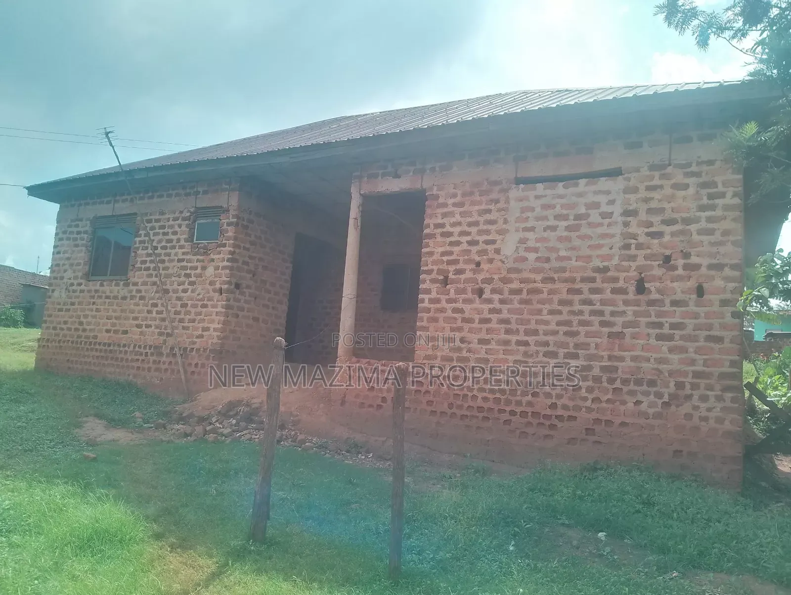2bdrm House in Gayaza Manyangwa, Central Division for sale