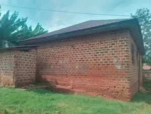 2bdrm House in Gayaza Manyangwa, Central Division for sale
