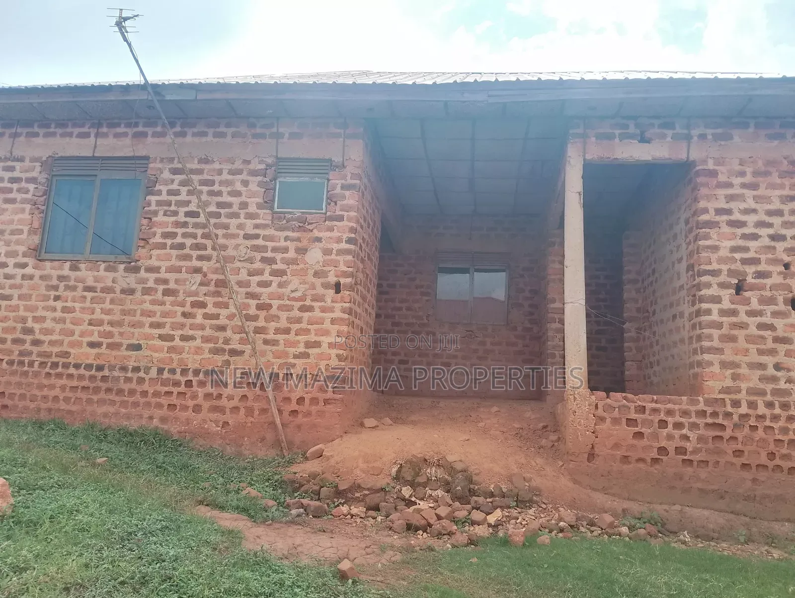 2bdrm House in Gayaza Manyangwa, Central Division for sale