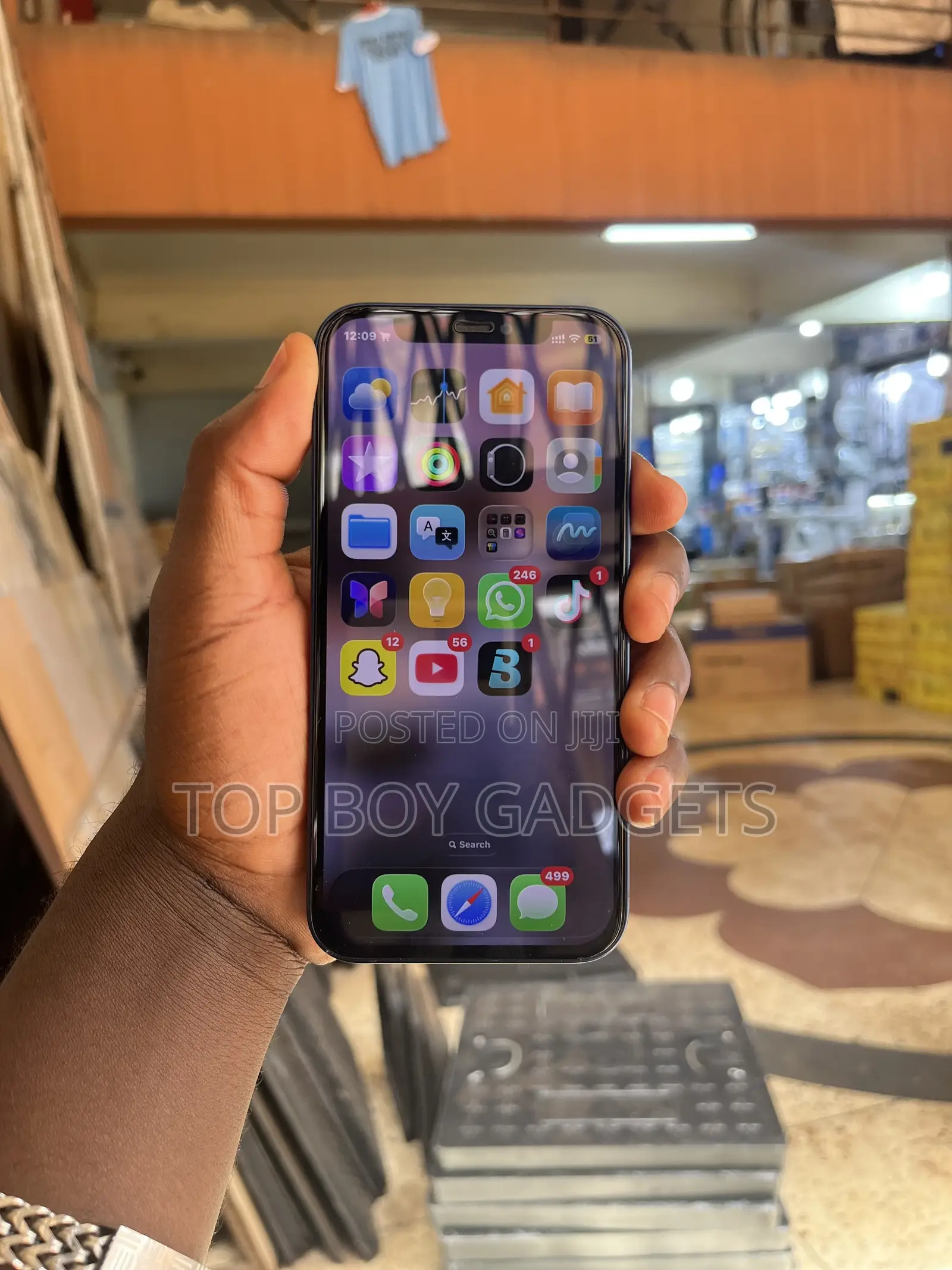 Apple iPhone 12 64 GB Black