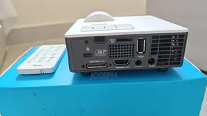 Optoma Ml750st Ml750st Ultra-Compact Short-Throw Led Projector