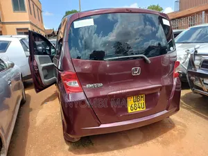 Honda Freed 2011 Maroon