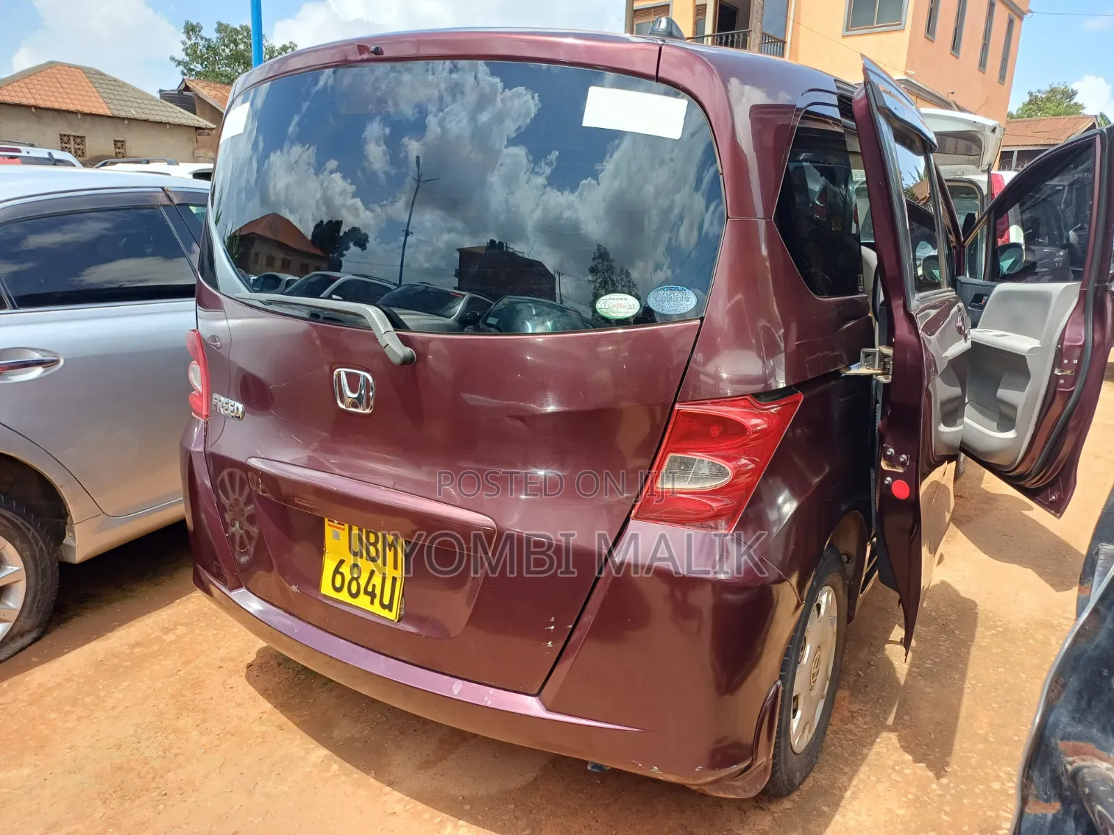 Honda Freed 2011 Maroon