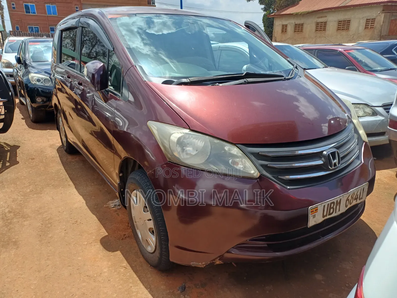 Honda Freed 2011 Maroon
