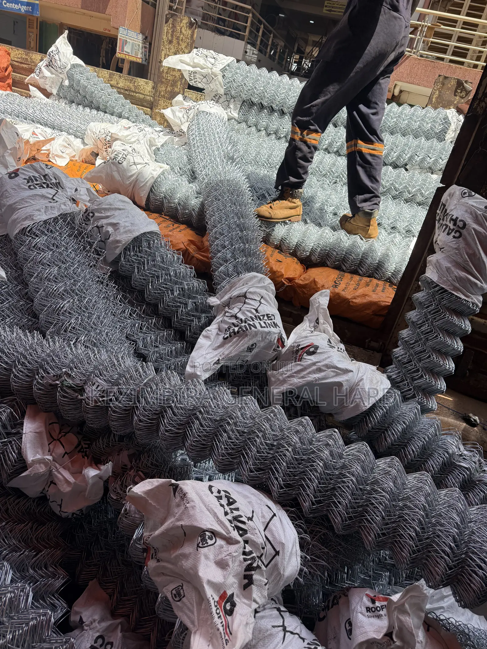 Chain Links 7fts by 18mtrs G12.5