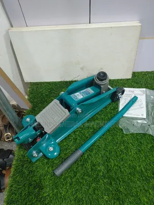 Manual Hydraulic/2 Tonnes Total Car Jack