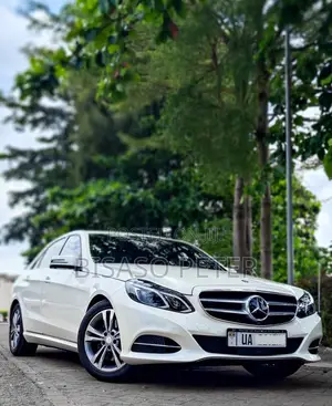Mercedes-Benz E300 2014 White