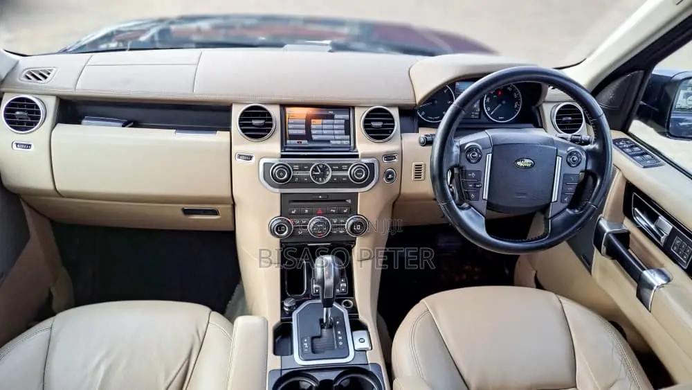 Land Rover Discovery 2009 Black