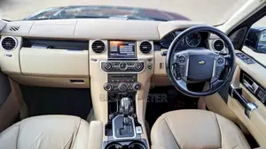 Land Rover Discovery 2009 Black
