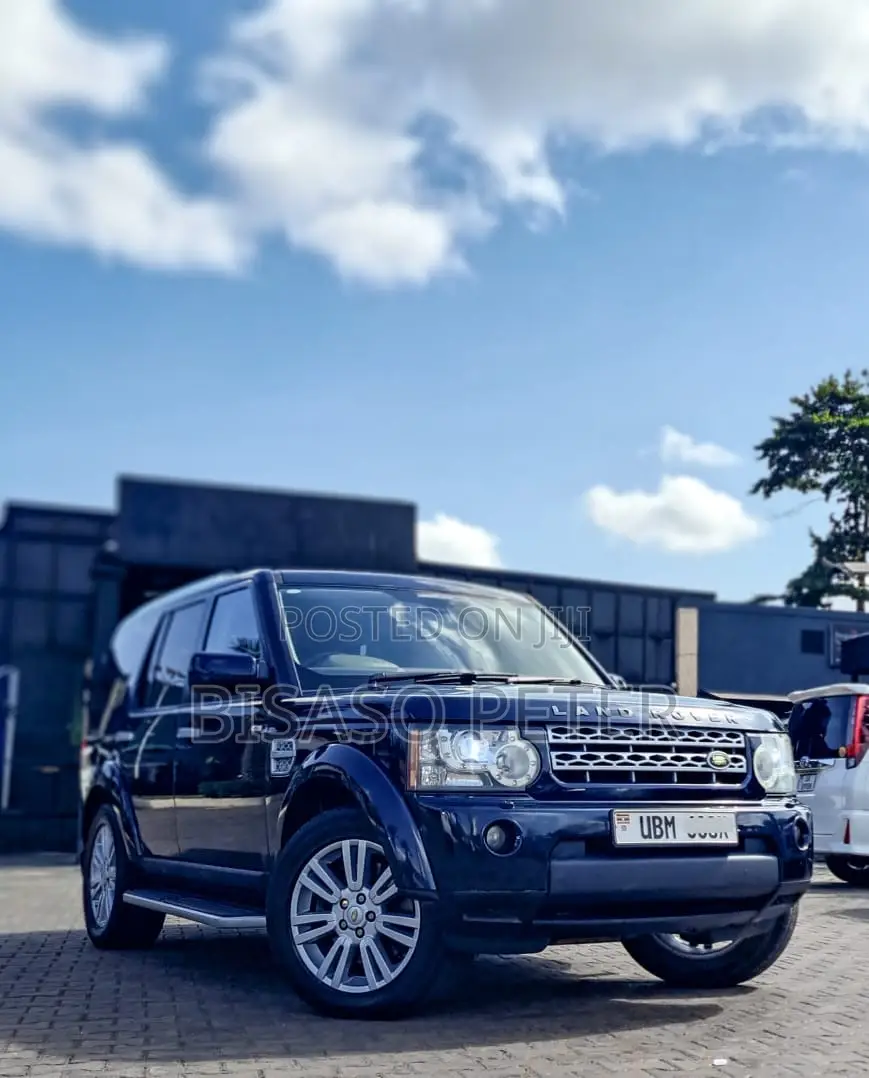 Land Rover Discovery 2009 Black