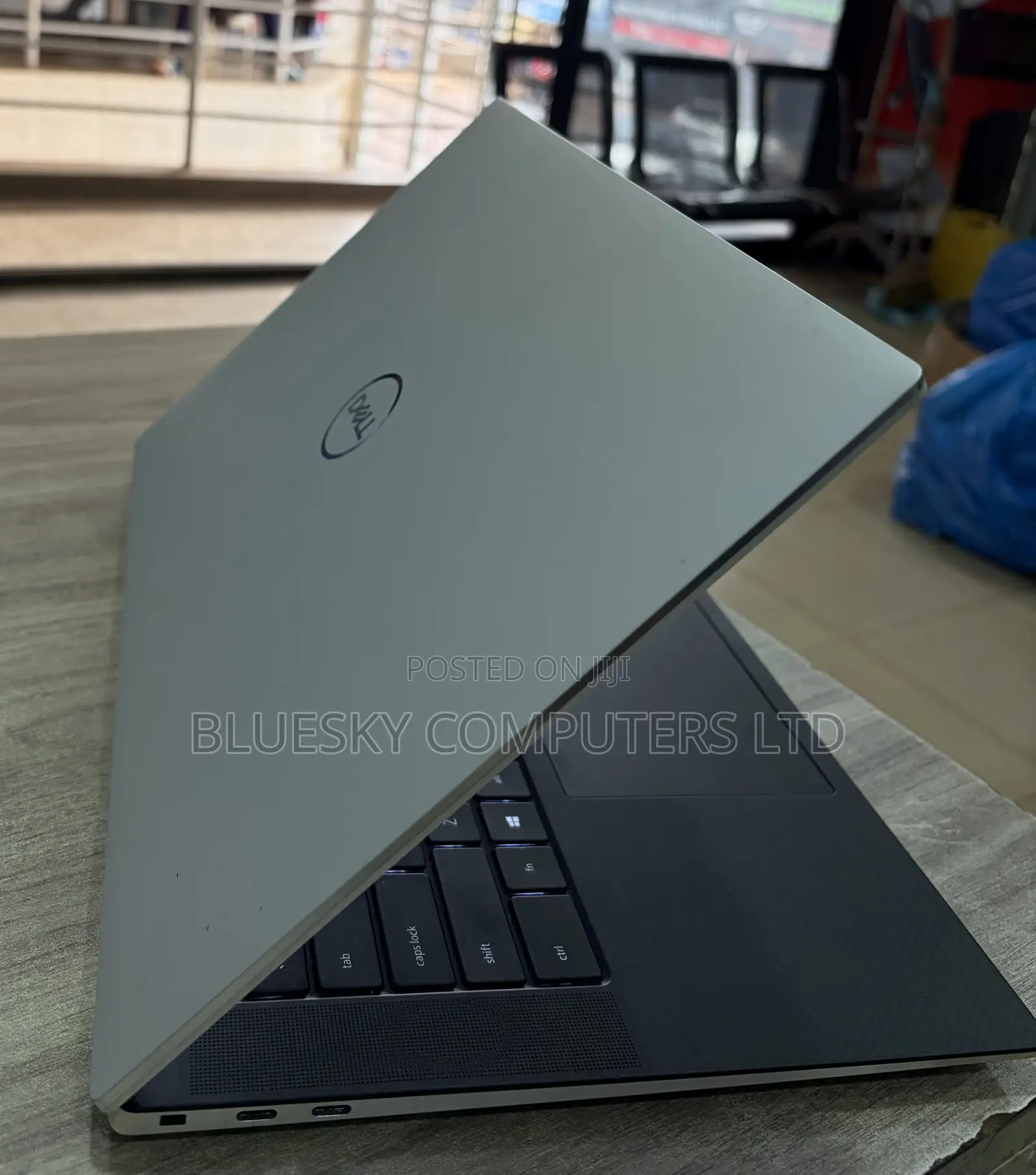 New Laptop Dell XPS 13 9350 32GB Intel Core Ultra 9 SSD 512GB