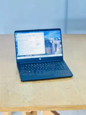 New Laptop HP 240 G8 8GB Intel Core i7 SSD 500GB