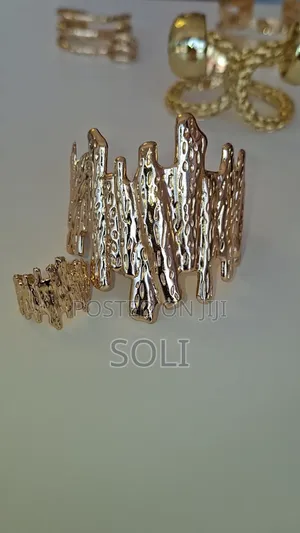 Luxury Accessories Shop