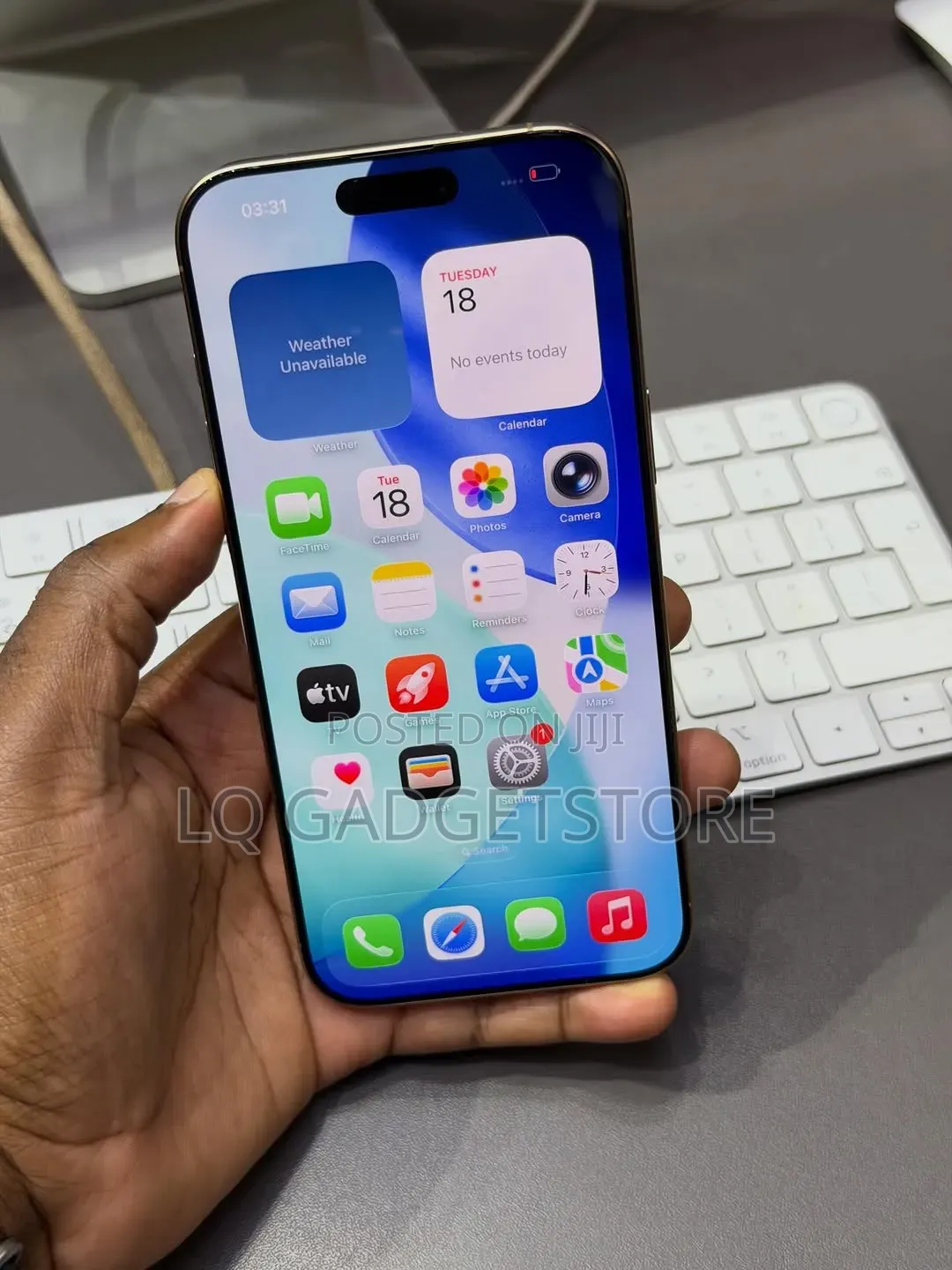 Apple iPhone 16 Pro Max 1 TB Gold