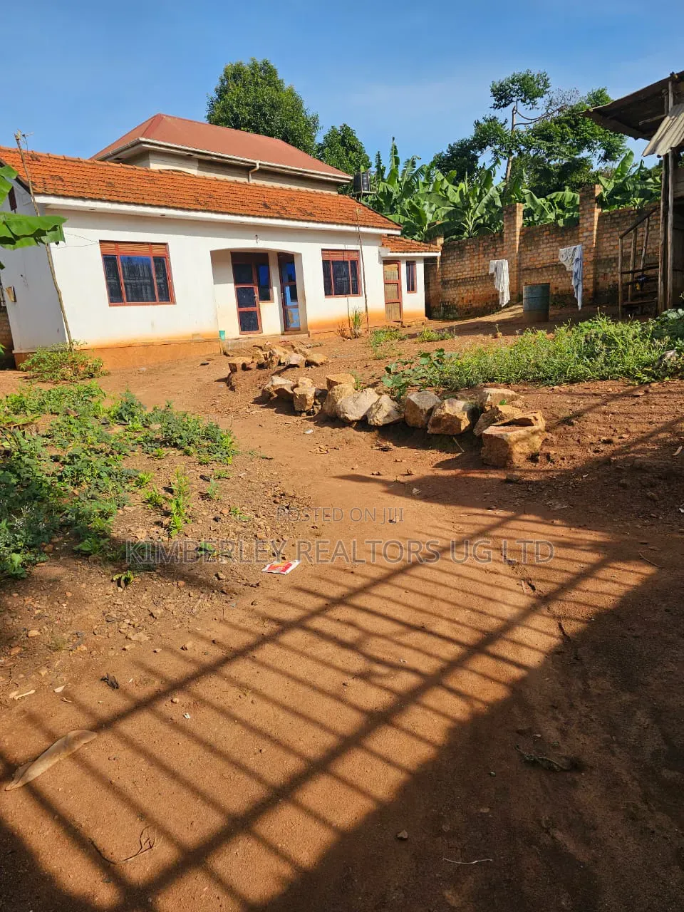 2bdrm House in Ssisa for sale