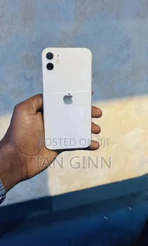 Apple iPhone 11 64 GB White