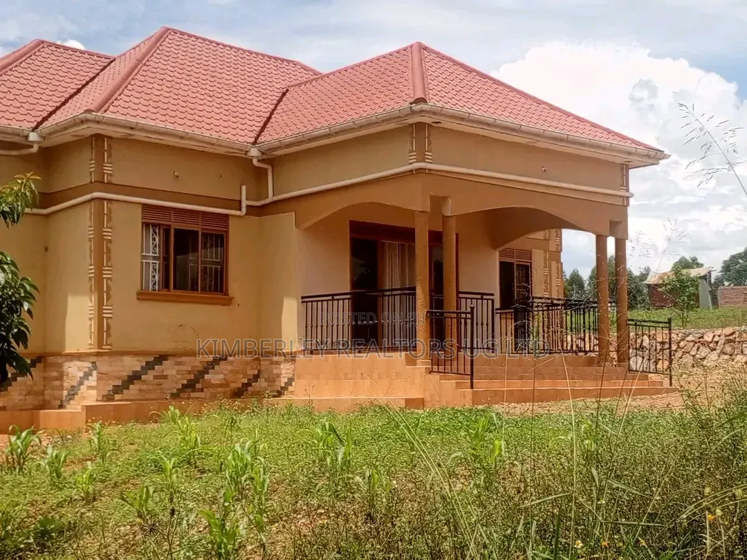 3bdrm House in Gombe for sale