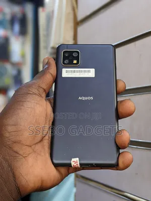 Sharp Aquos sense5G 64 GB Gray