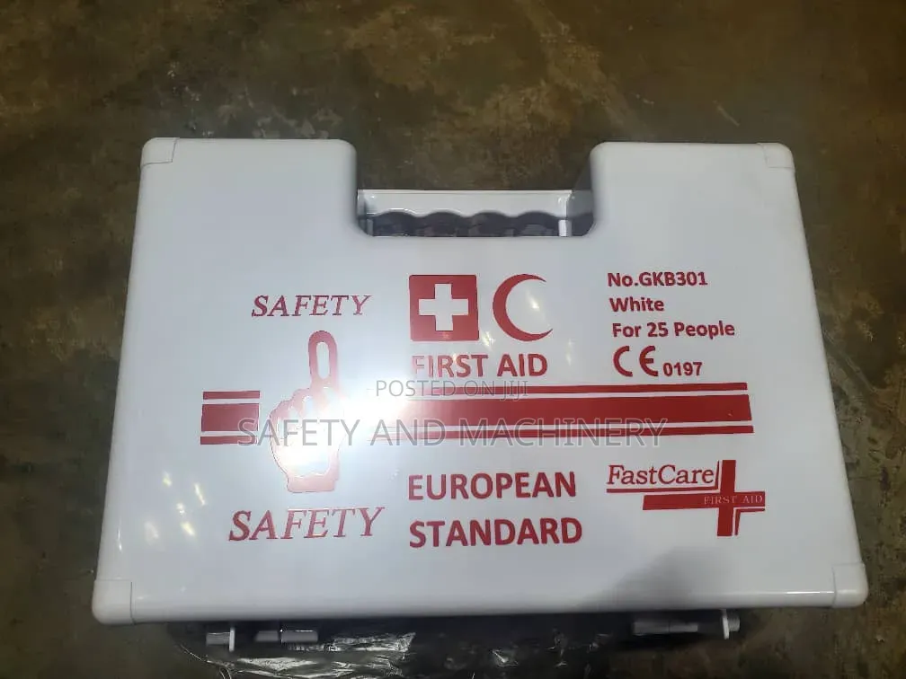 First Aid Box Kit 25 People
