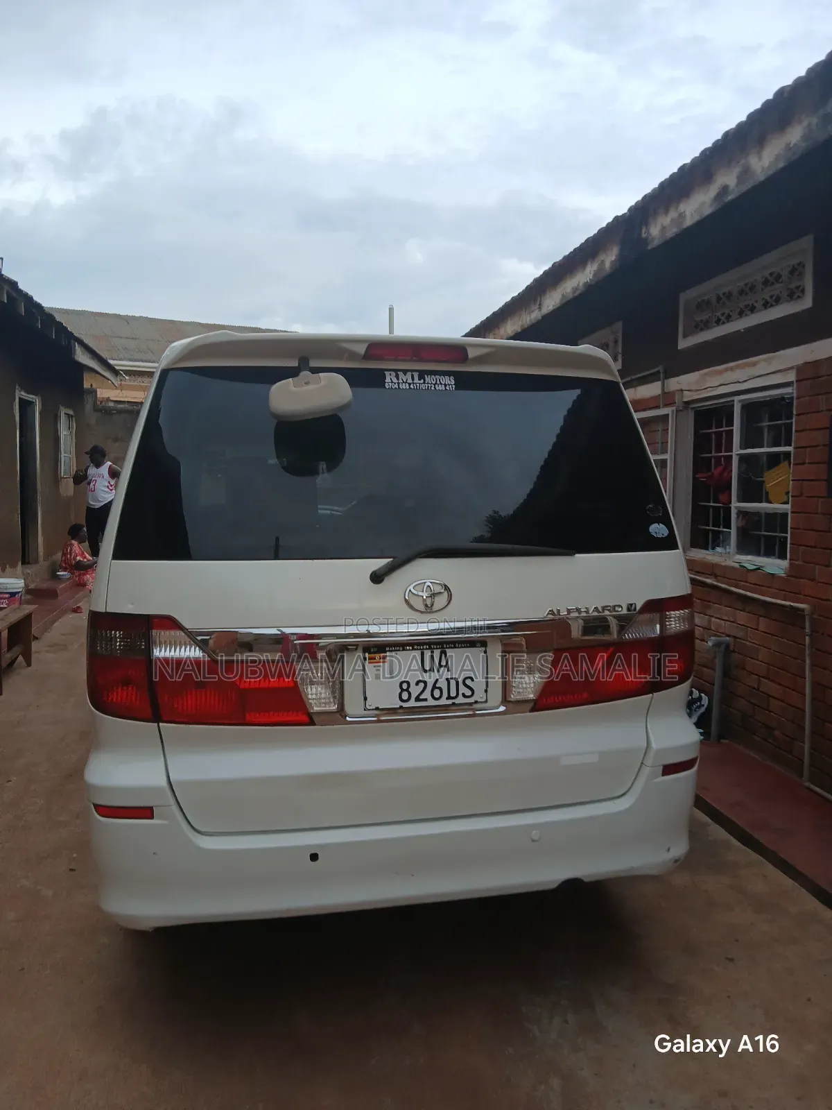 Toyota Alphard 2004 White