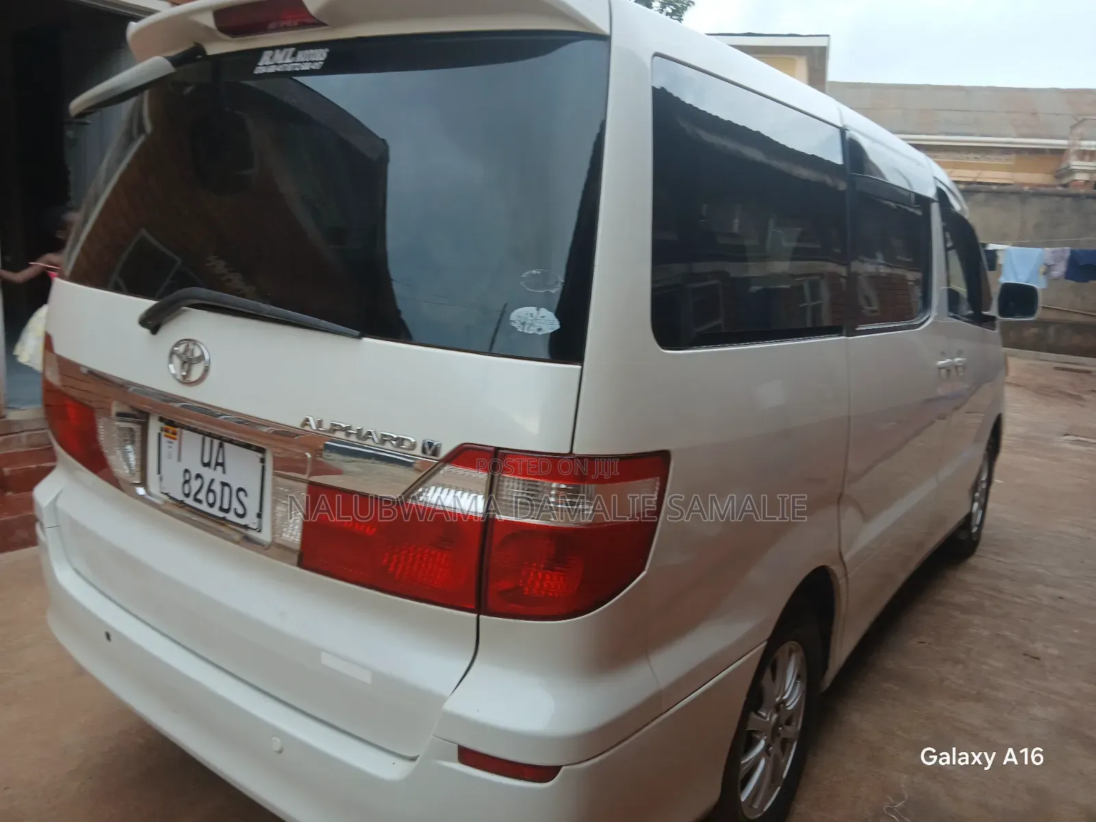 Toyota Alphard 2004 White