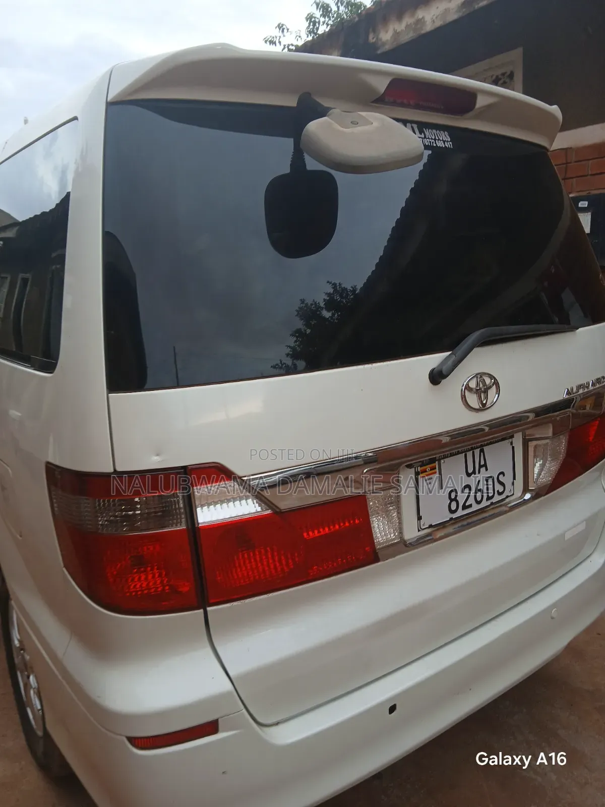 Toyota Alphard 2004 White