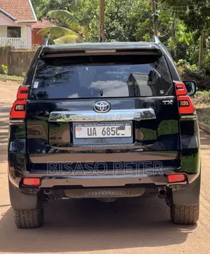 Toyota Land Cruiser Prado 2.7 2018 Black