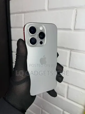 Apple iPhone 16 Pro 128 GB Silver