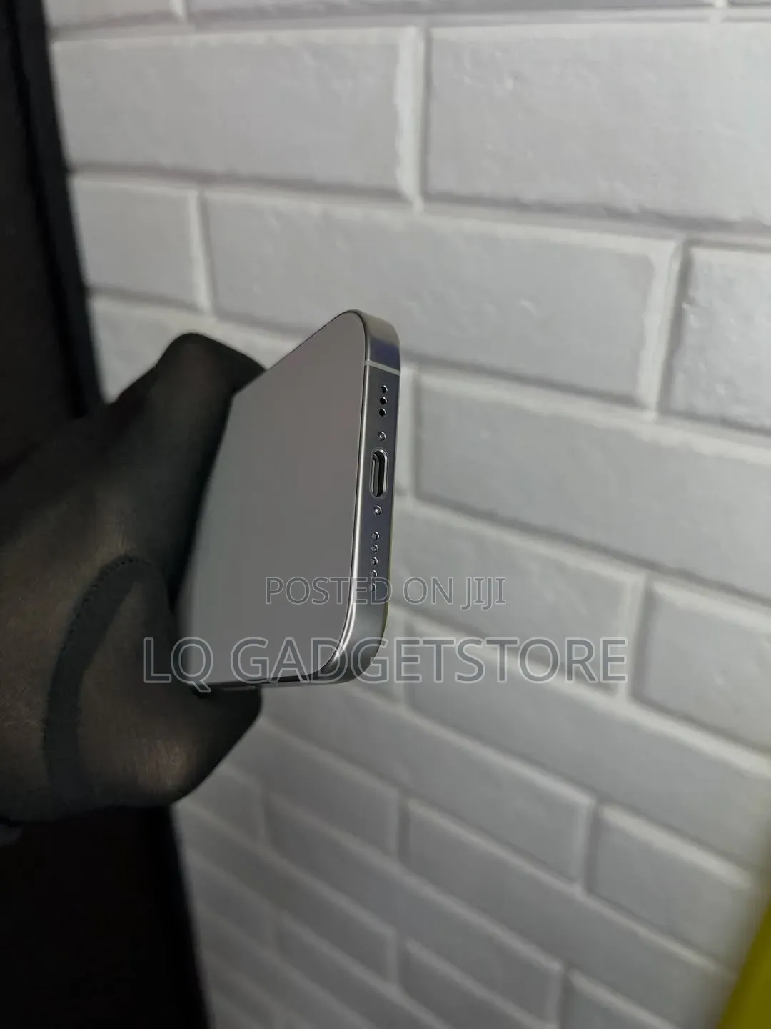 Apple iPhone 16 Pro 128 GB Silver