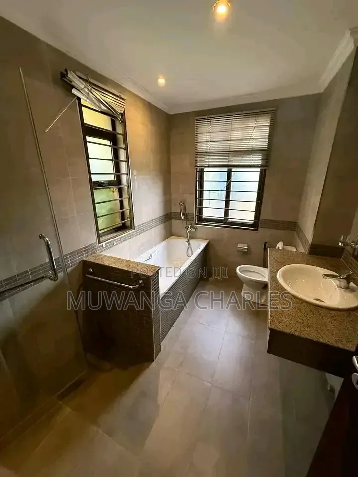 3bdrm Apartment in Fs Properties Ltd, Nakawa for rent