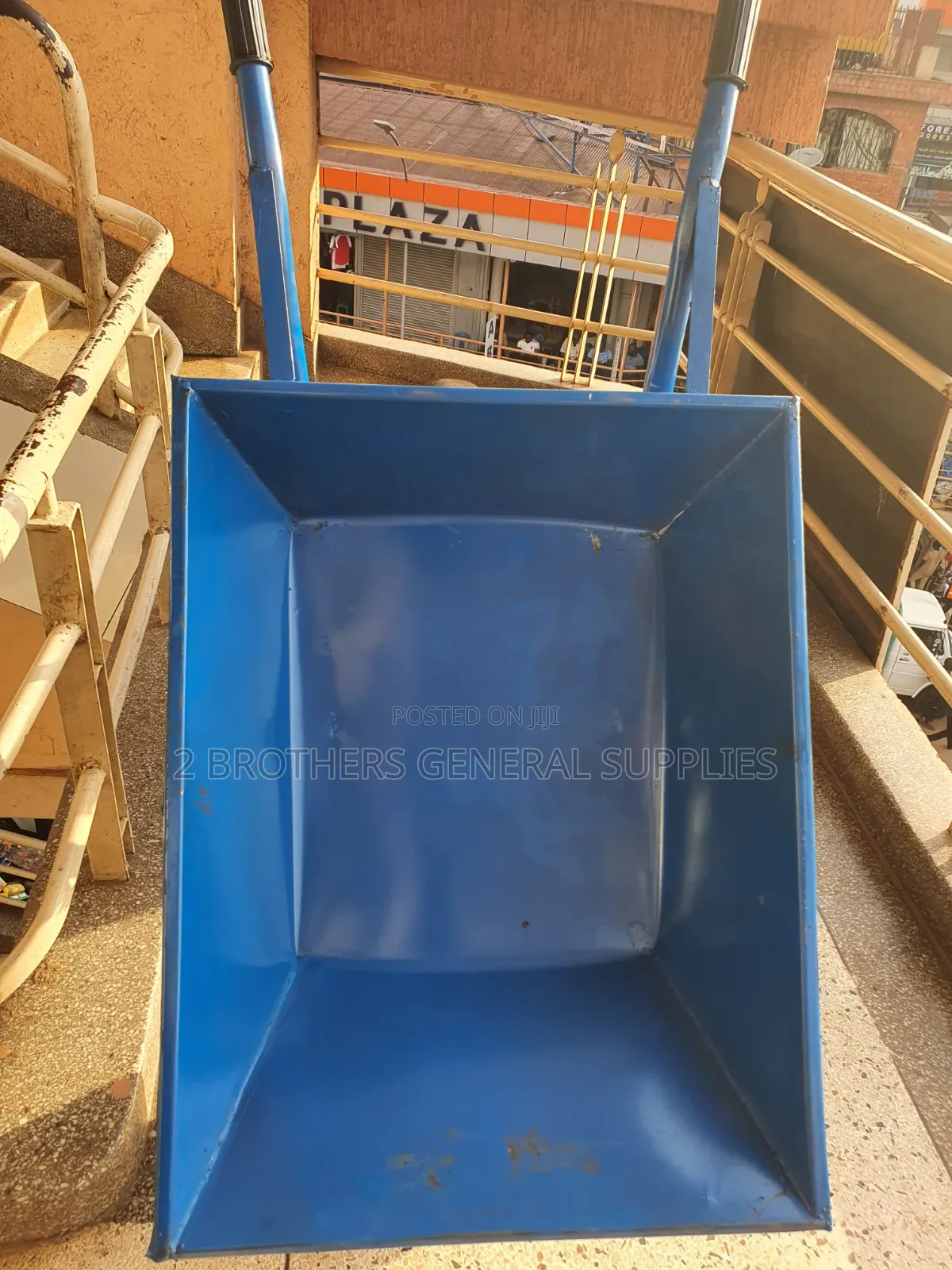 Heavy Duty Wheel Barrow