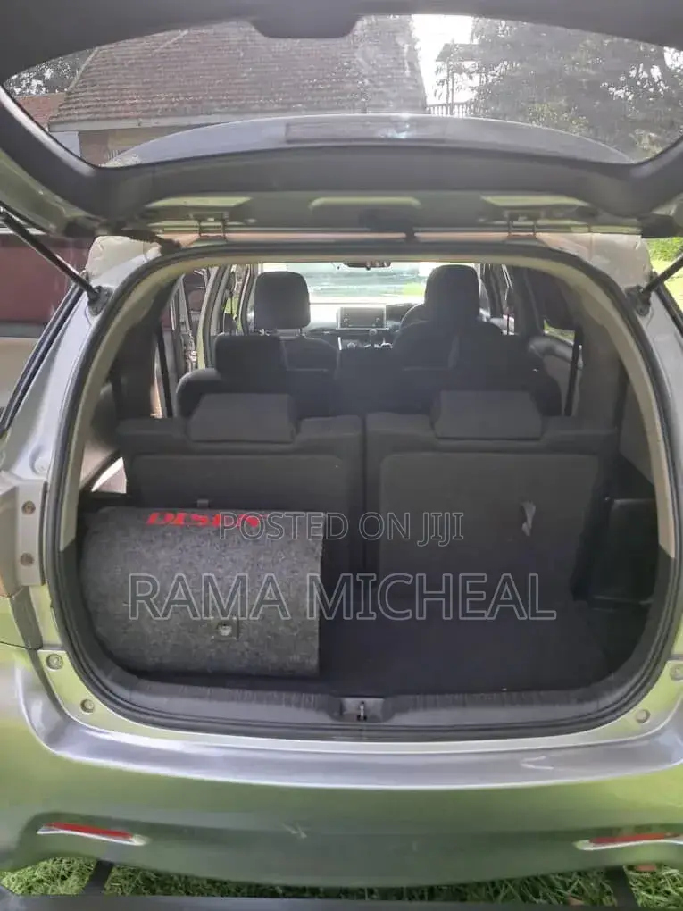 Toyota Wish 2010 Gray