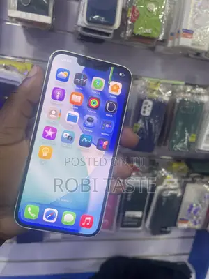 Apple iPhone 13 128 GB White